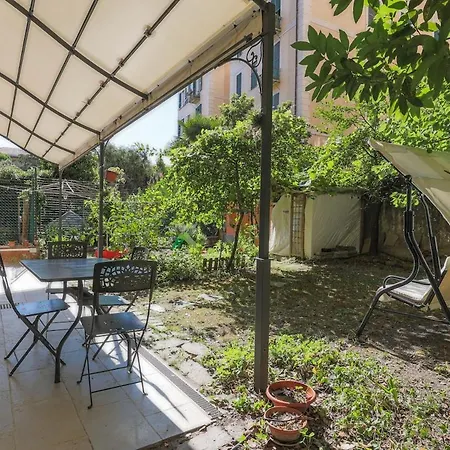 Casa Melodia, With Garden